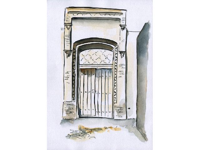 ENTRANCE TO ḤUJJAT'S RUINED HOUSE AT ZANJÁN